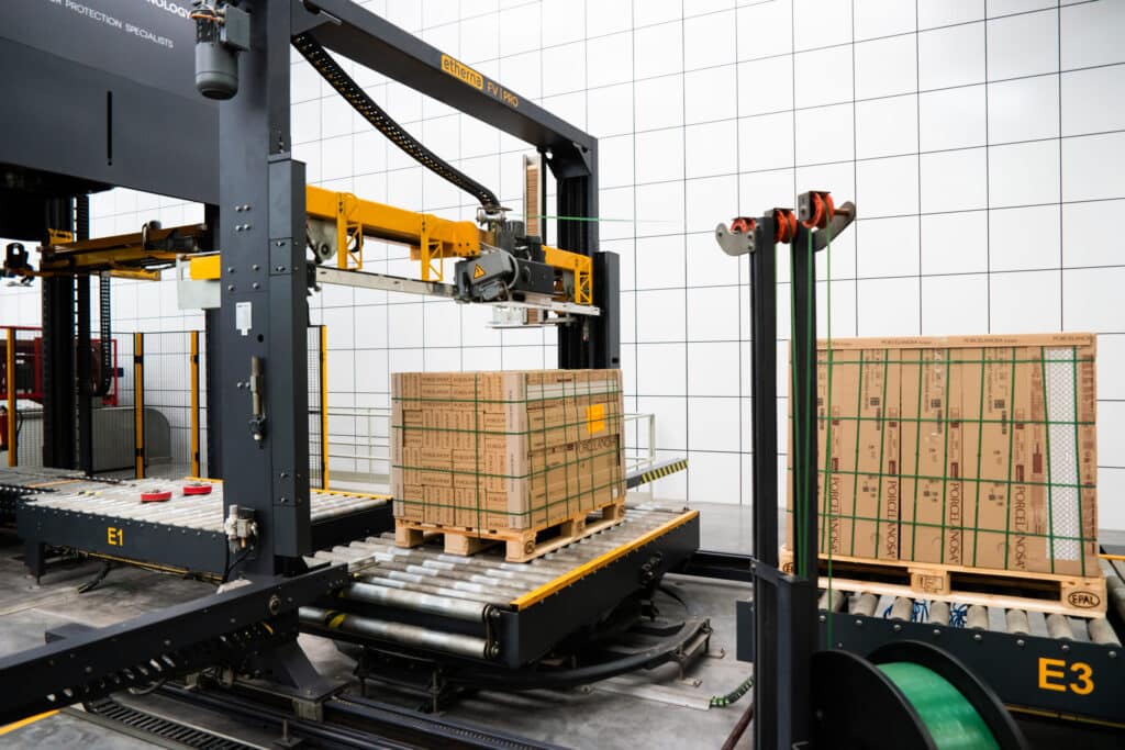 Vertical Strapping in-line packaging systems from Wessex Packaging